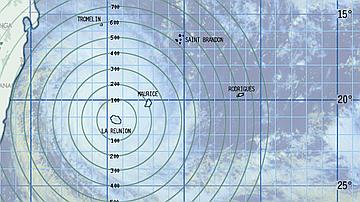 Cette carte cyclonique permet de localiser d'heure en heure le phénomène